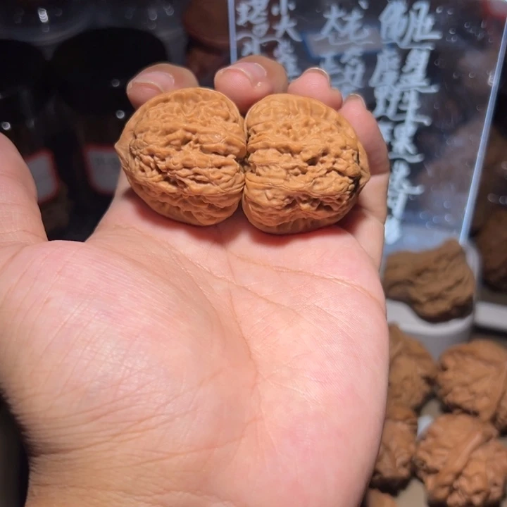 吊坠文玩核桃36平谷凹底全品