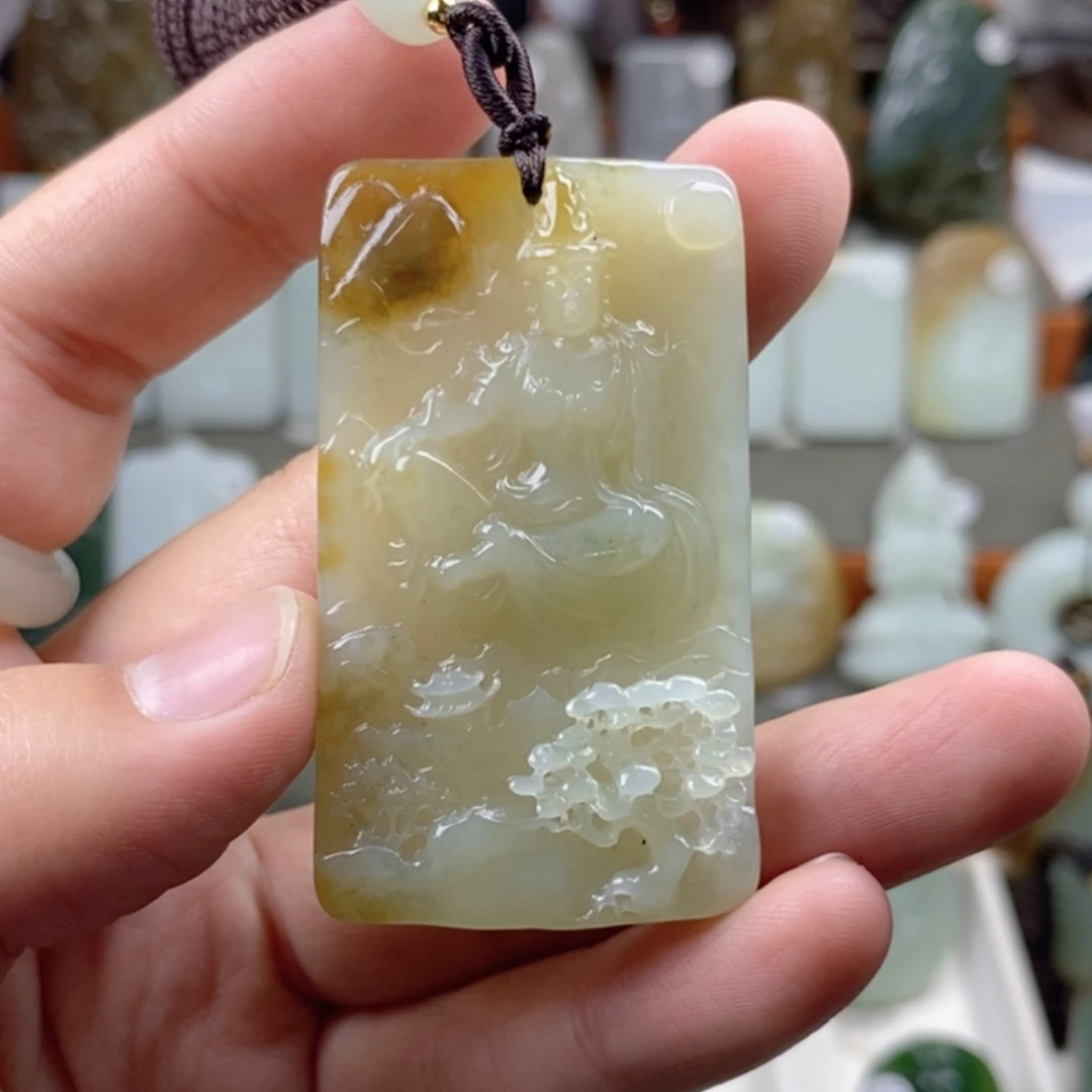 和田玉（糖玉）未镶嵌颈饰