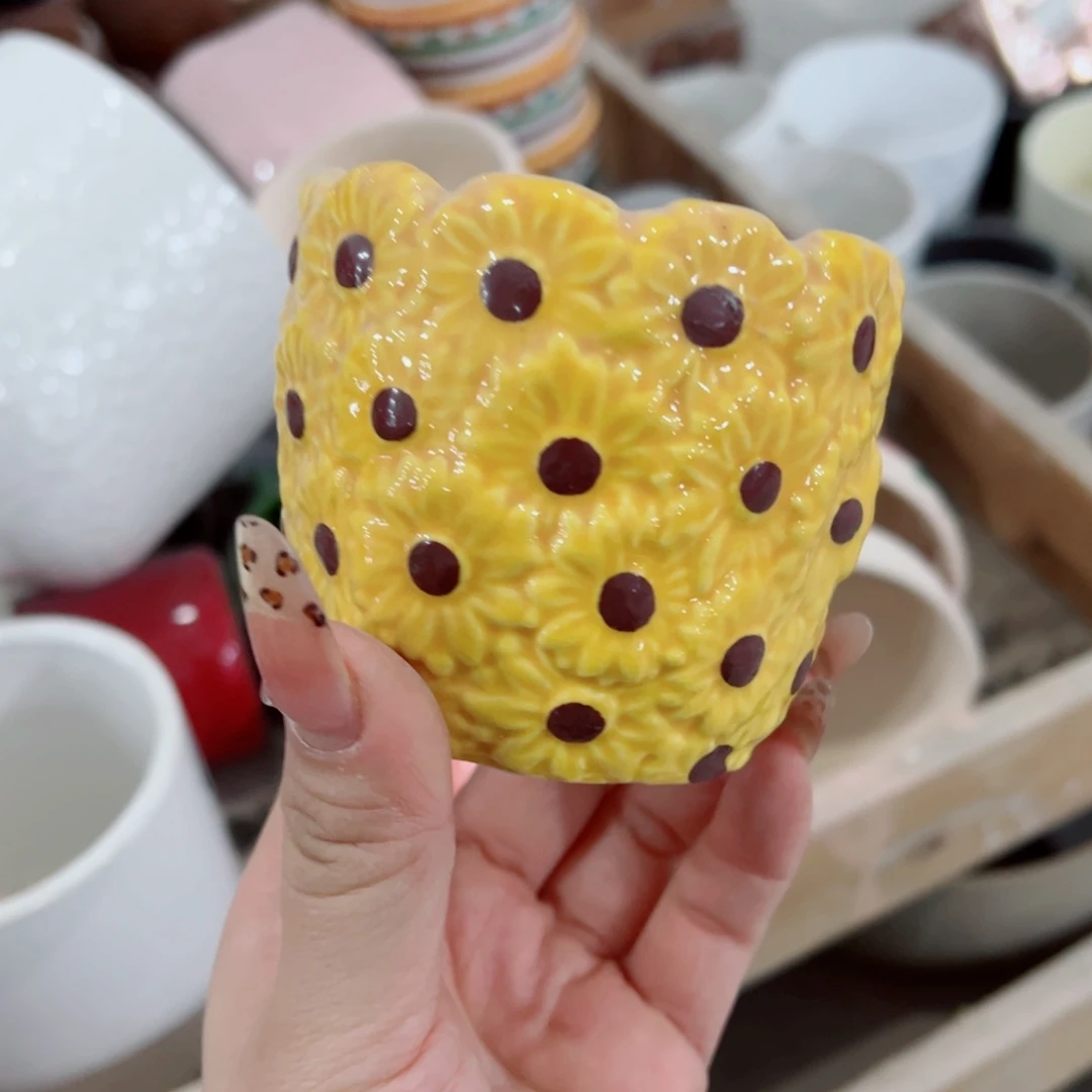 满10米包邮发货，默认打孔发货，不打孔联系客服备注。