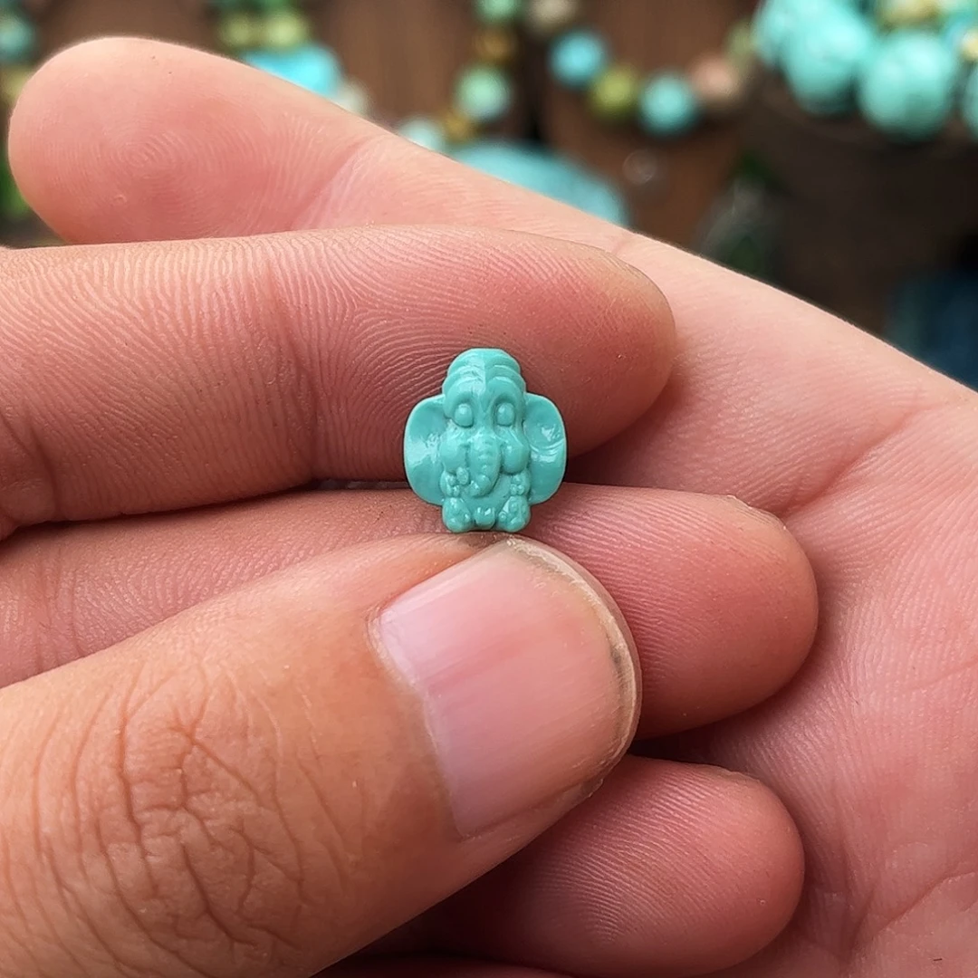 绿松石未镶嵌原矿绿松石