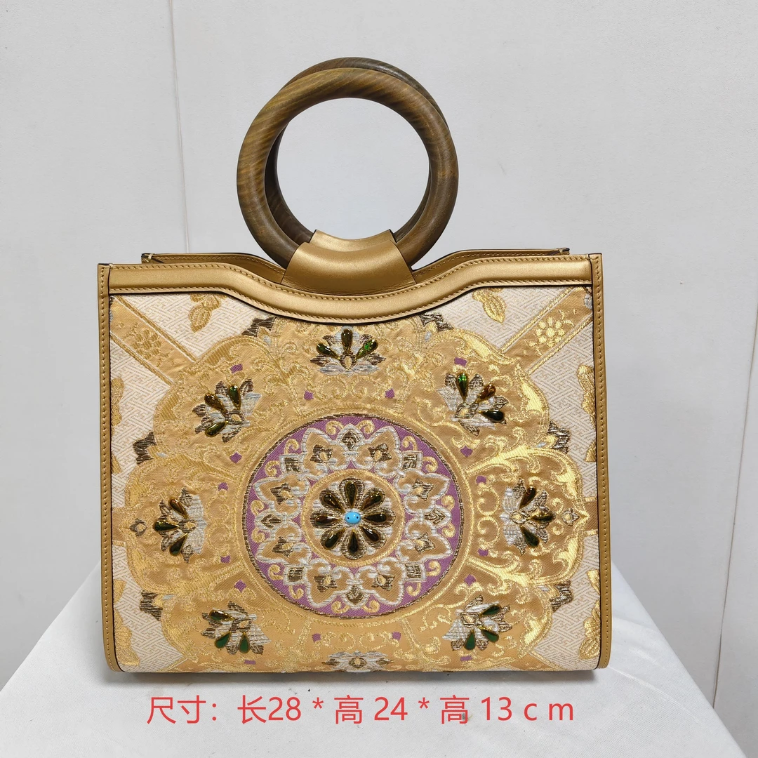 圆环金丝楠木唐锦木手提包