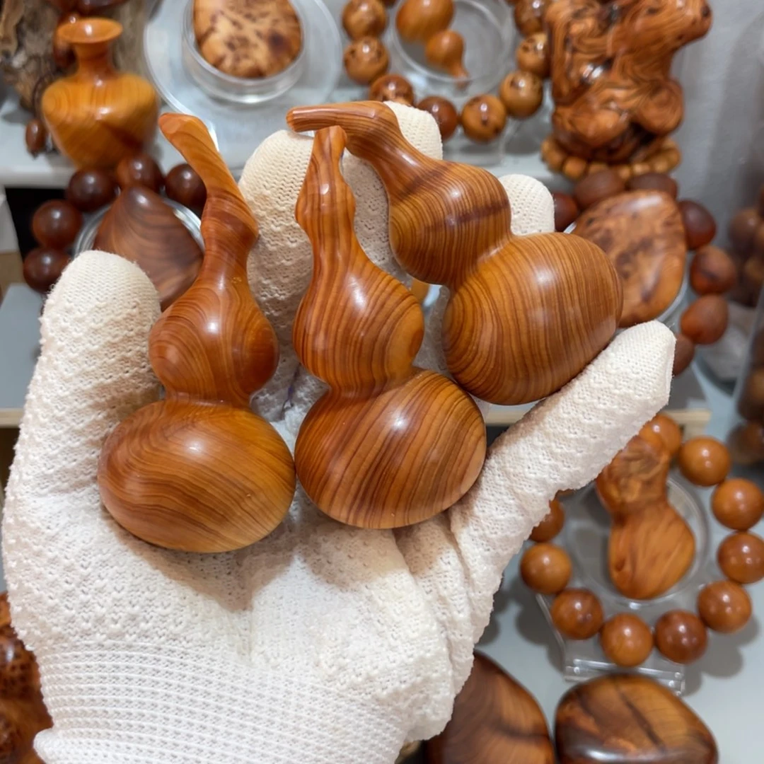 玄***瑞柏木太行崖柏陈华好料葫芦3个