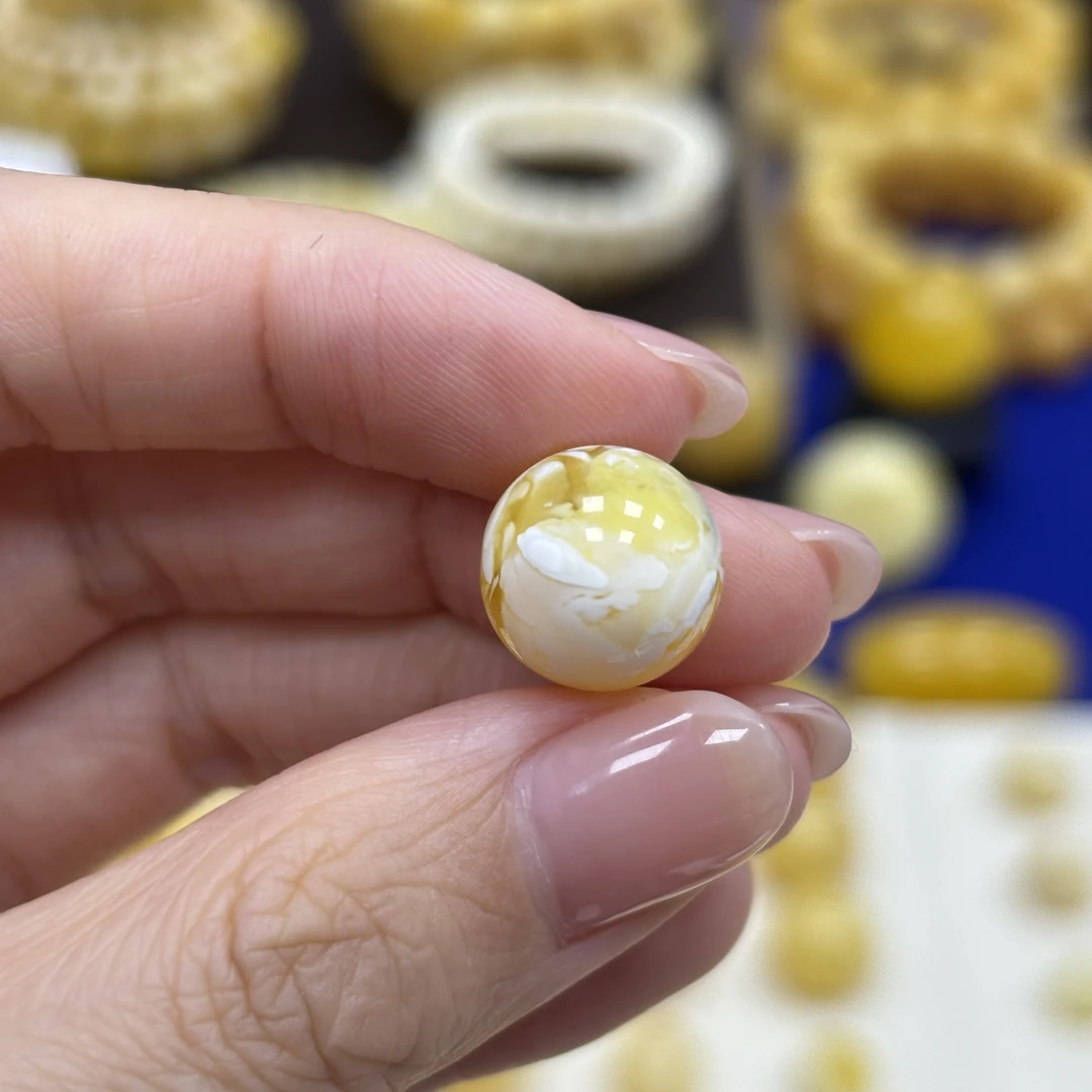 12.5mm 小妖珠宝天然原矿琥珀蜜蜡