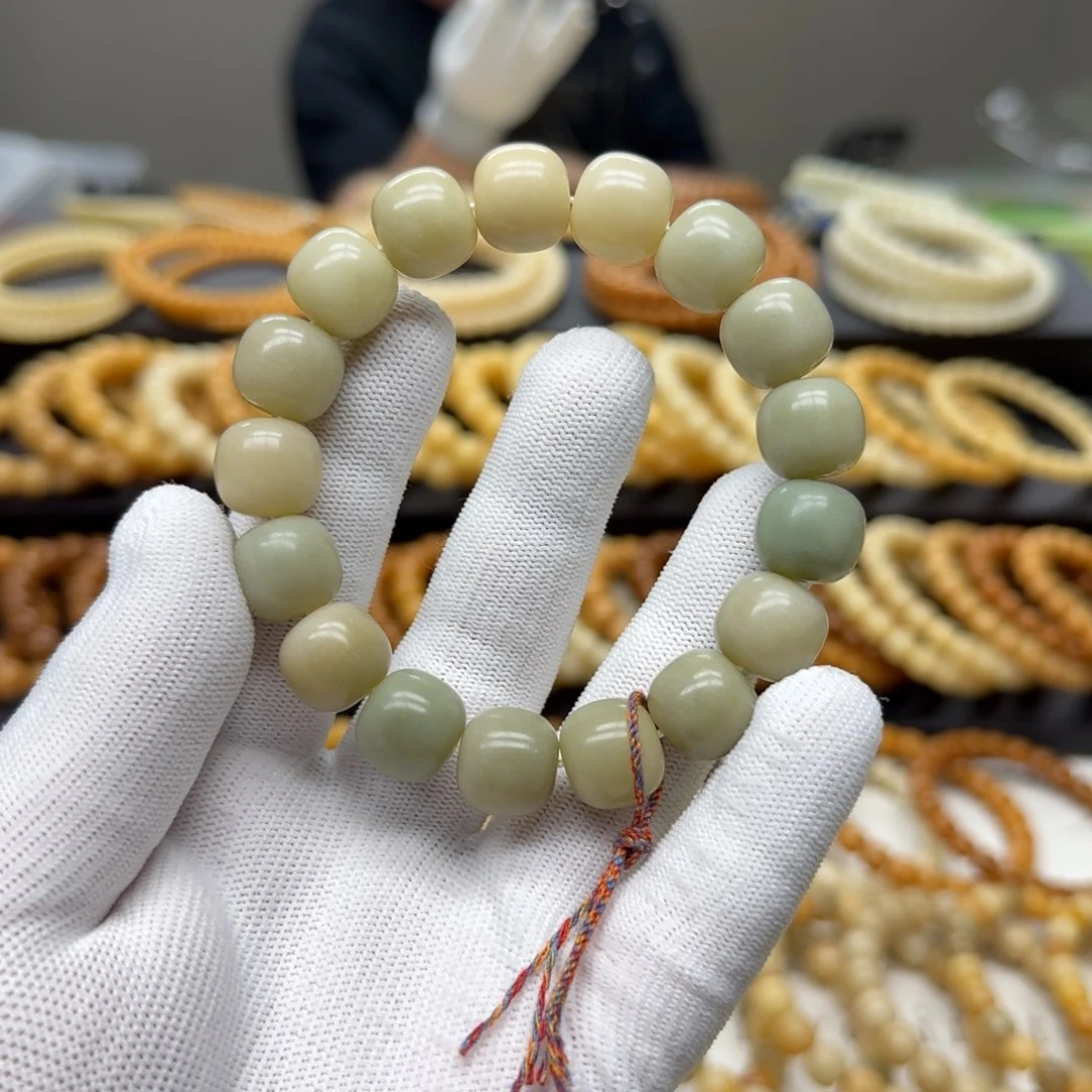 执***V菩提根/象牙果手串福袋