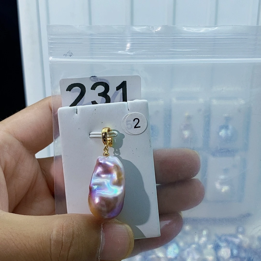 淡水珍珠合金颈饰
