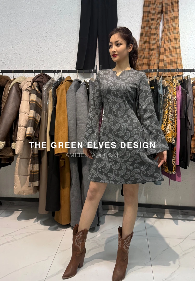 高端私人定制深灰腰果花连衣裙