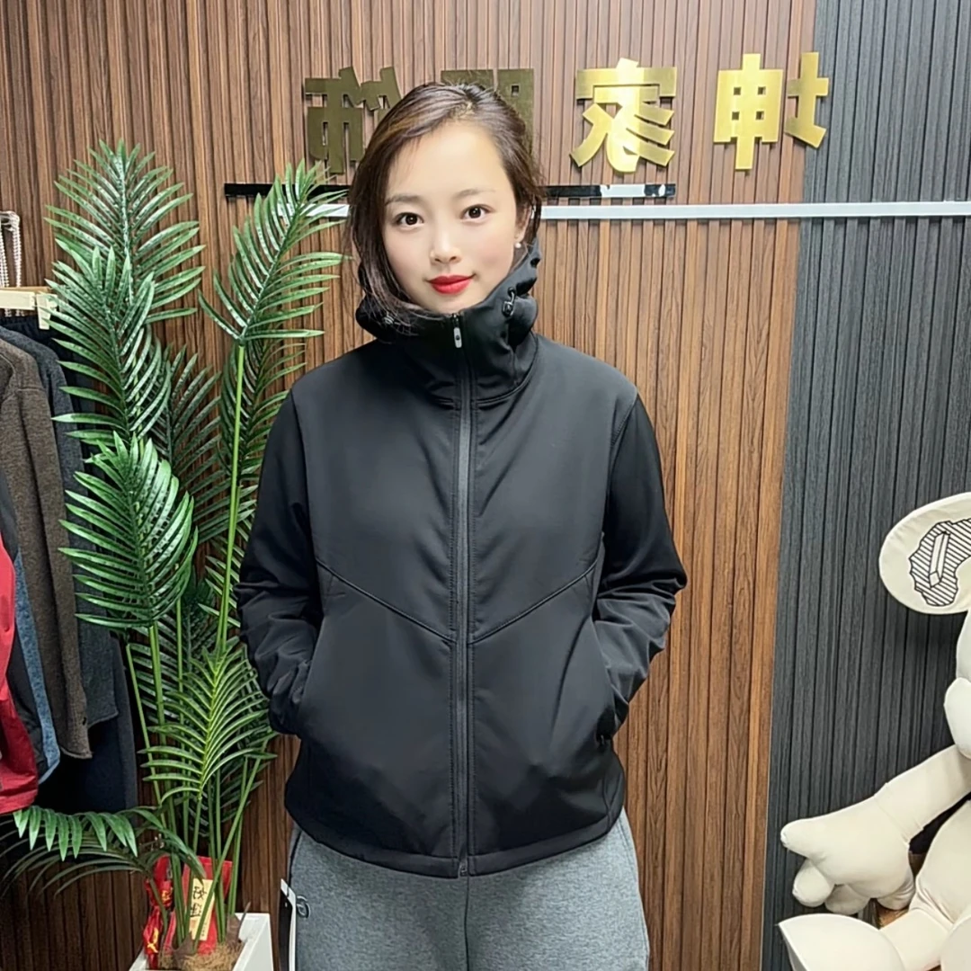《坤家严选》菲玛掂251861加厚冲锋衣外套立体剪裁显瘦大方得体精品