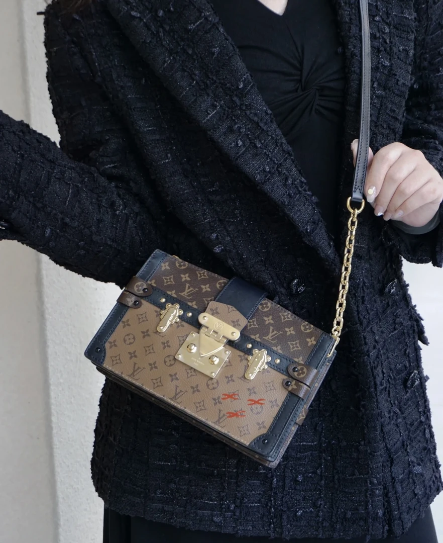 95新 LouisVuitton/路易威登 0943 棕老花trunk单肩包小号芯片款