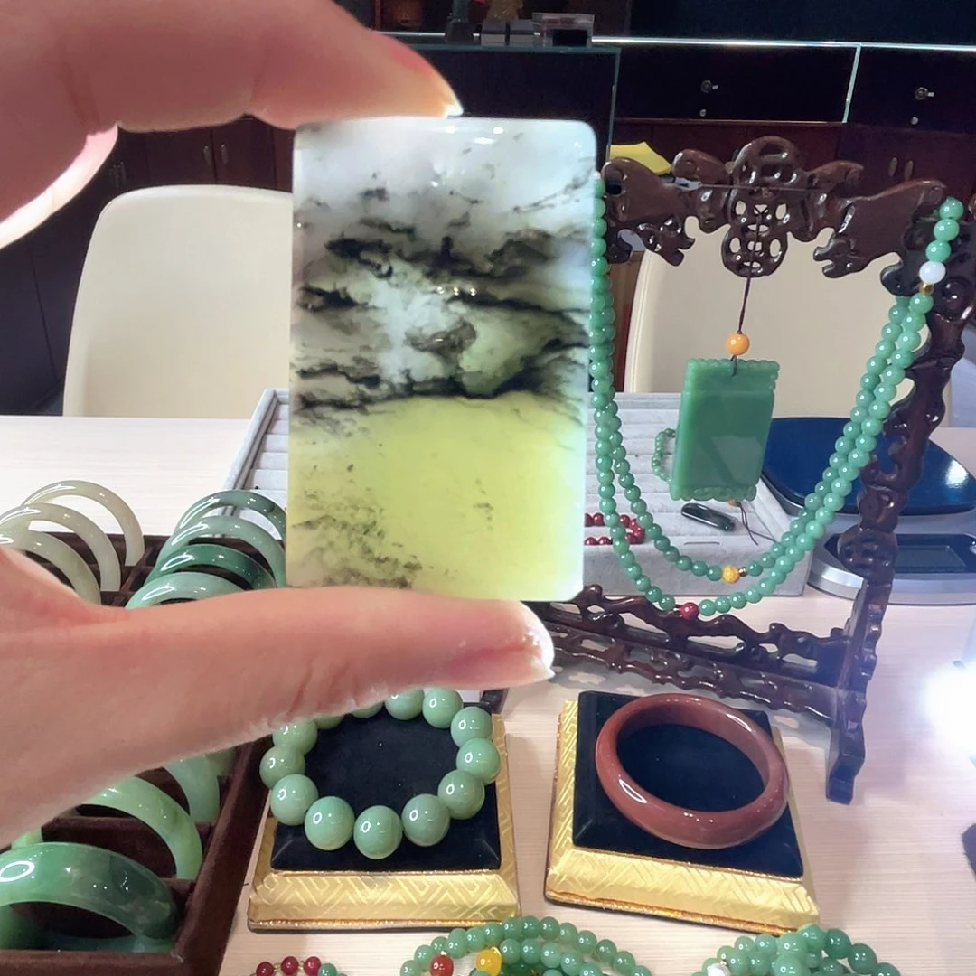 密玉（石英质玉）未镶嵌大平安牌平安牌