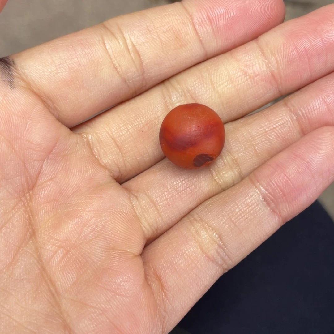 未镶嵌配饰南红玛瑙