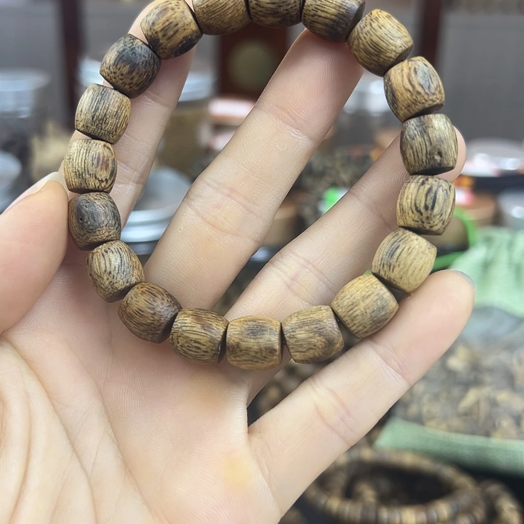 沉香沉香碎屑张勺子品种卡1.0鼓珠单圈9克加