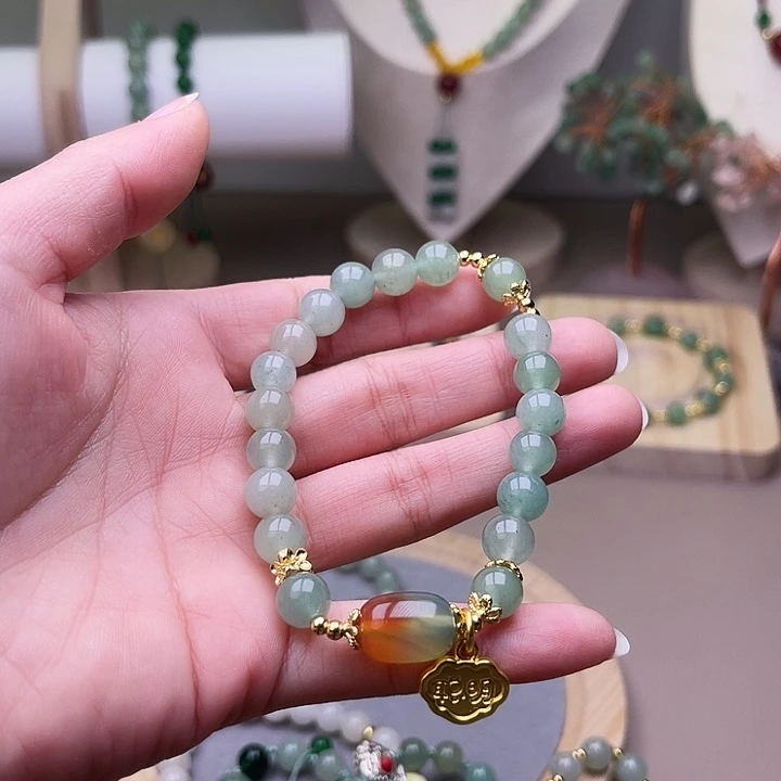 石英质玉合金手饰