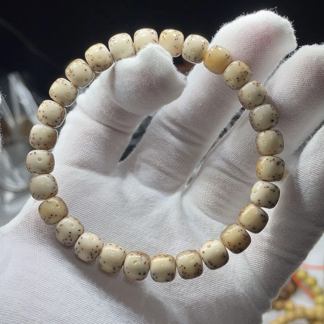 手串星月菩提S级金标款8✖️7骨瓷白