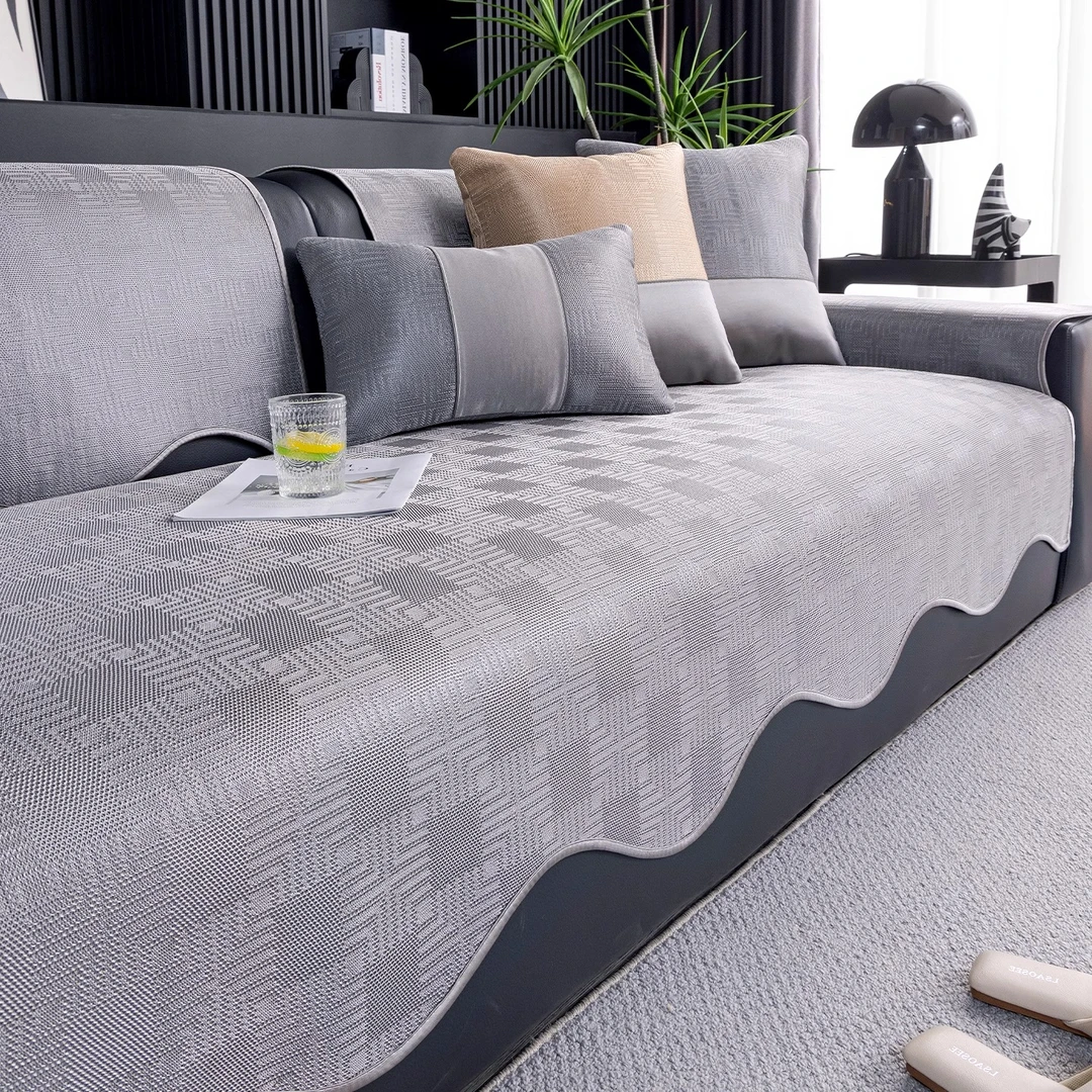 麦颜夏季凉感冰丝沙发垫轻奢高级感2025新款异形夏天沙发凉席坐垫