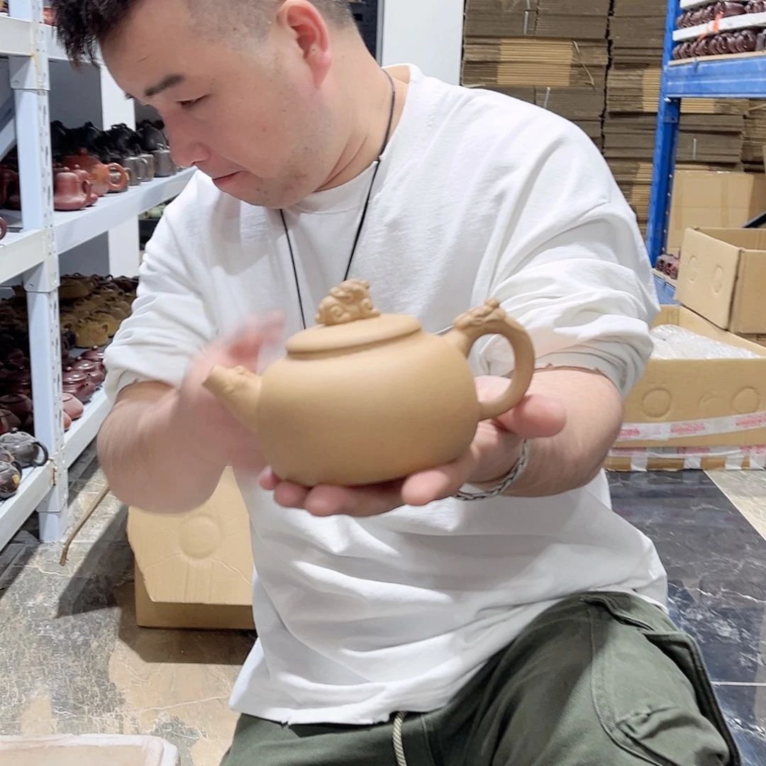 茶壶紫砂Cvbnmmm