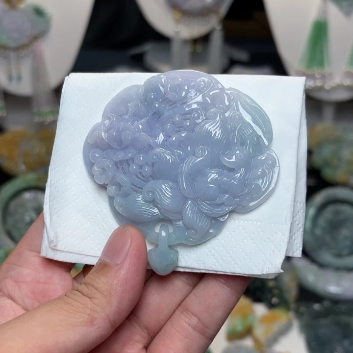 颈饰未镶嵌翡翠吊坠