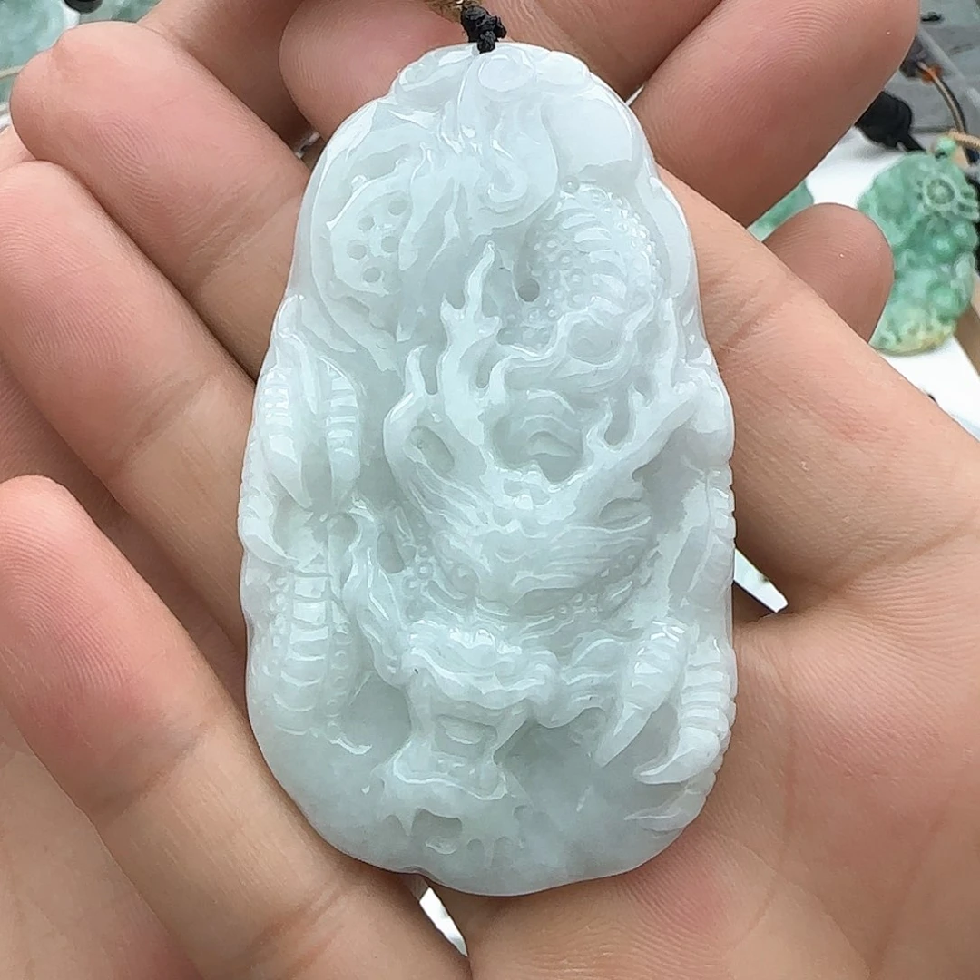 翡翠颈饰未镶嵌D****记翡翠