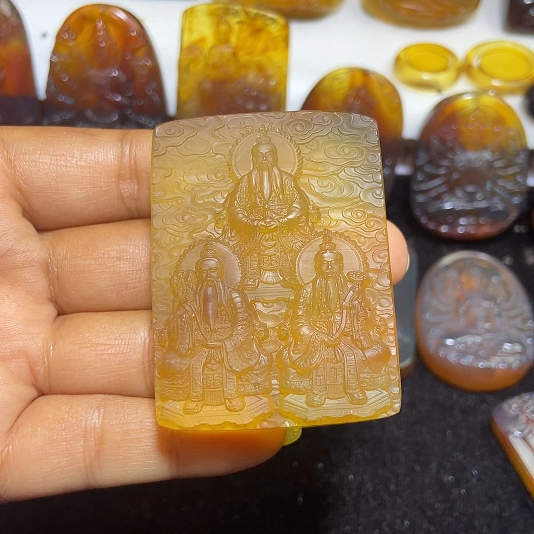 琥珀未镶嵌颈饰缅甸天然琥珀吊坠