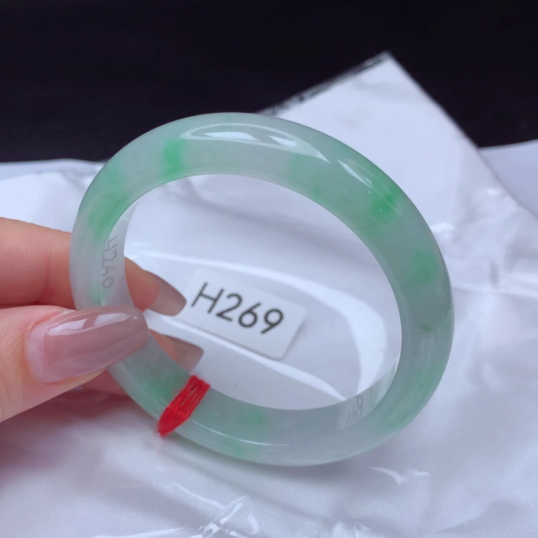 翡翠手镯未镶嵌手镯54