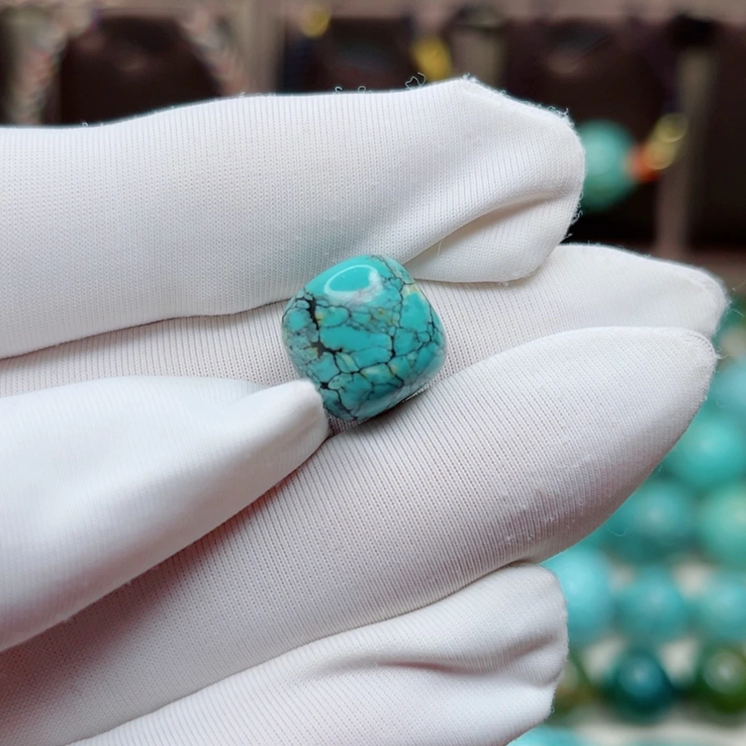 绿松石未镶嵌原矿