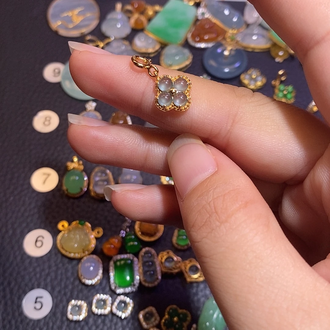 翡翠银S925镶嵌颈饰