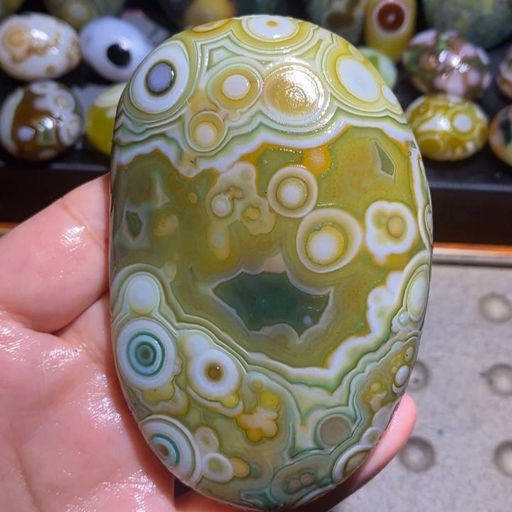 未镶嵌玛瑙/玉髓珠宝半成品25