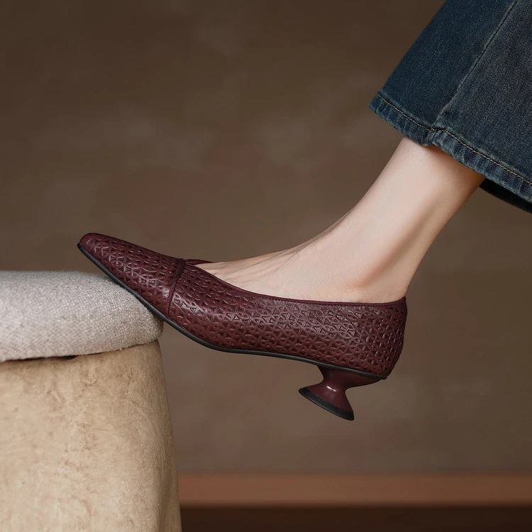 真羊皮中跟浅口尖头单鞋百搭洋气舒适透气妈妈鞋春秋鞋子超仙女鞋