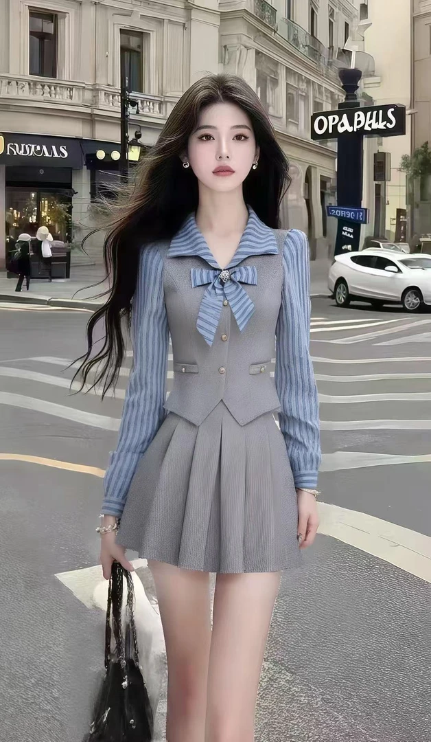 休闲通勤风灰色条纹拼接长袖修身上衣+灰色百搭高腰半身裙两件套