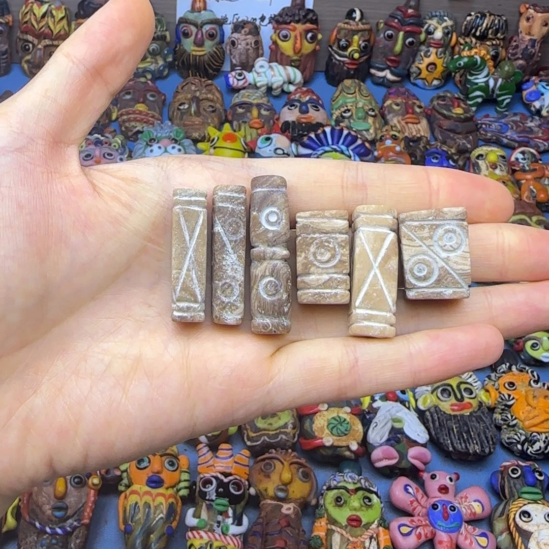 琉璃非金属雕刻石一个