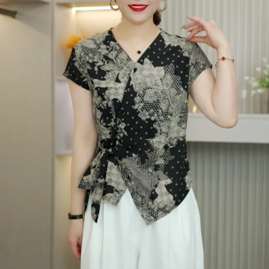 夏季新款绑带中老年衬衫女短袖洋气小衫妈妈减龄百搭V领印花上衣
