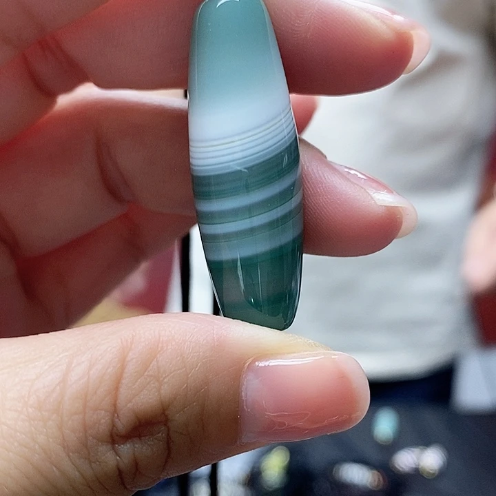 玛瑙/玉髓颈饰合金