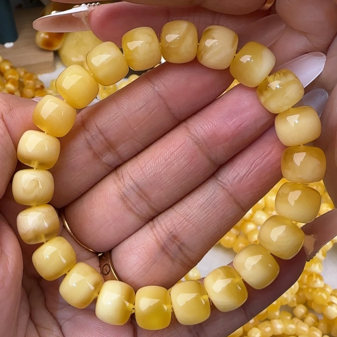 蜜蜡未镶嵌手链金白老型手串