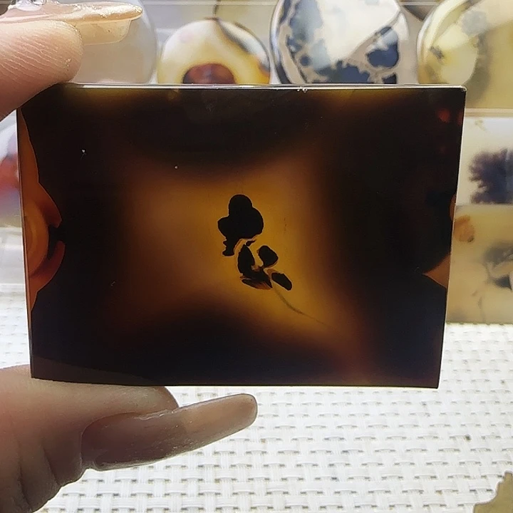 玛瑙/玉髓未镶嵌珠宝奇石