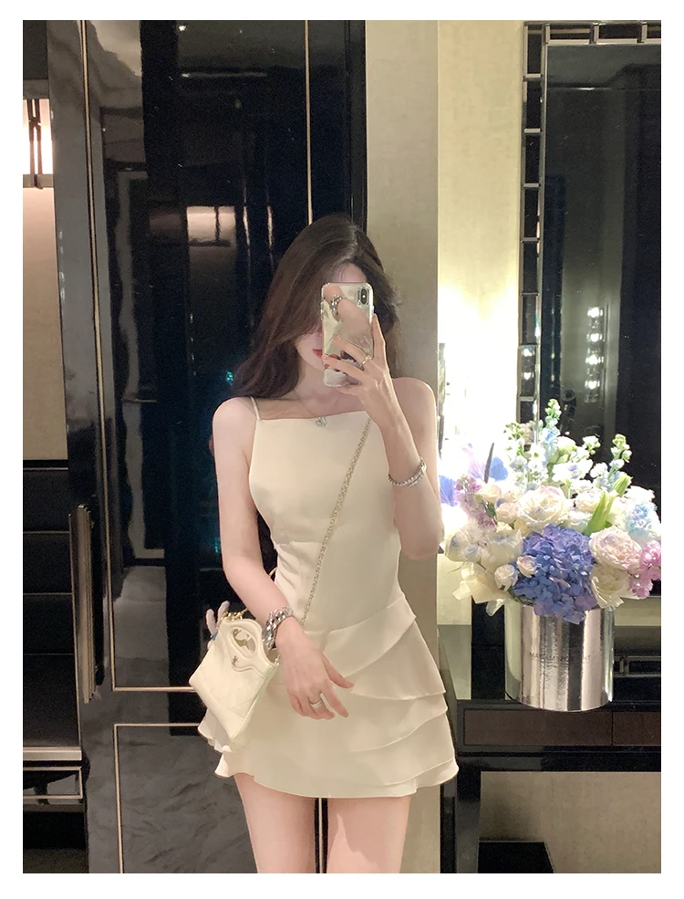 2025新款夏装白色缎面短裙性感吊带裙连衣裙女