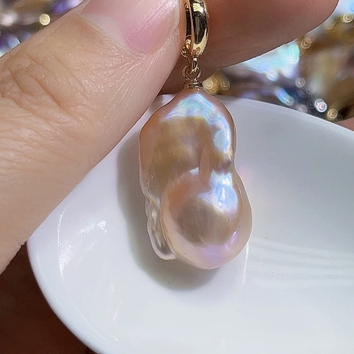 颈饰未镶嵌淡水珍珠