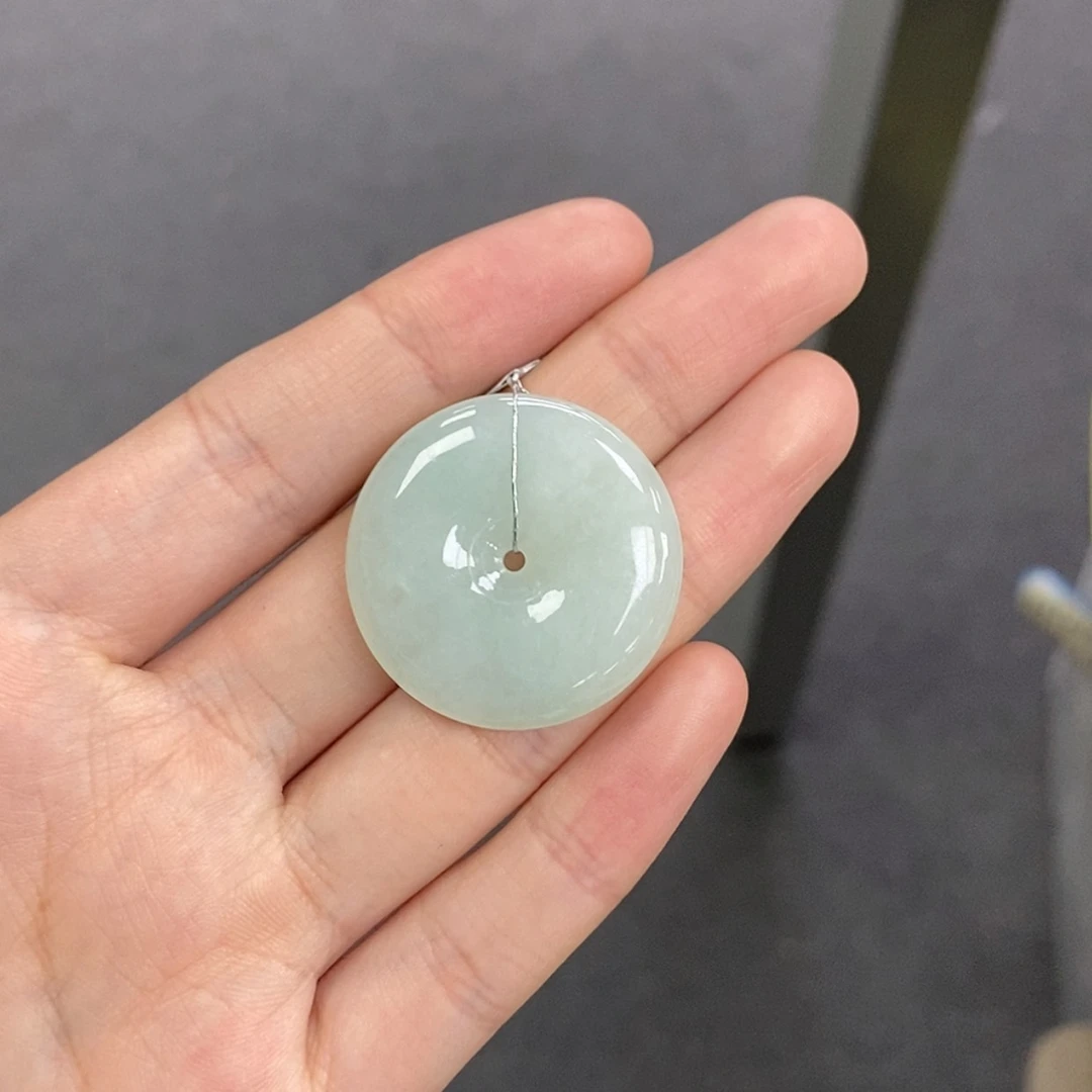 【闪购商品】翡翠颈饰未镶嵌平安扣