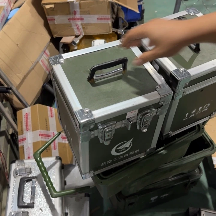 航天箱子绿色2个发货