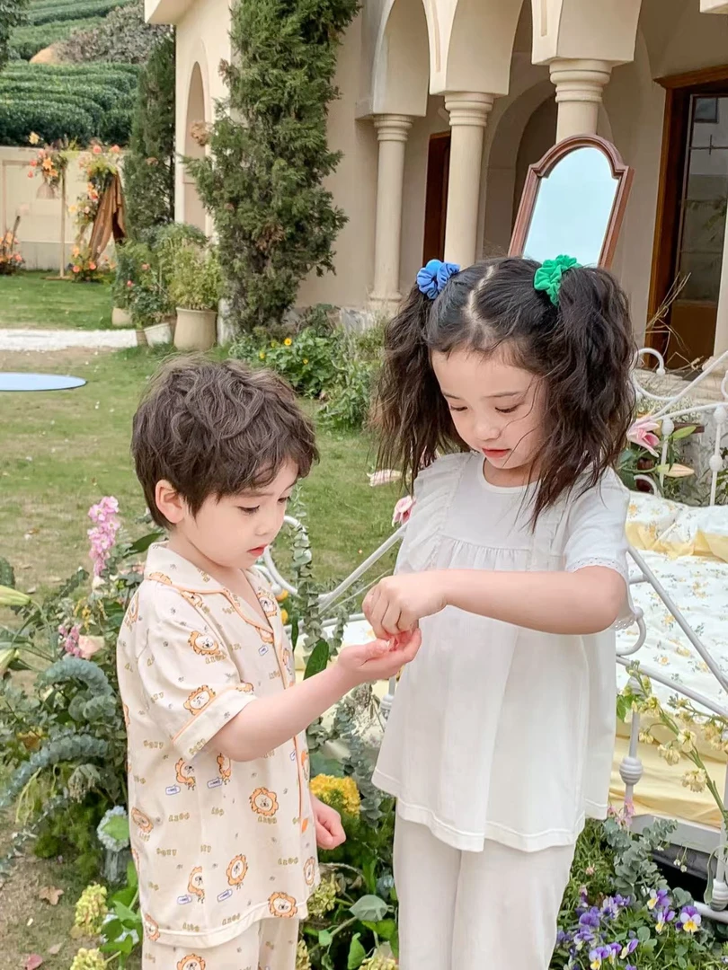 三只小鸭-网纱花边套装                 5001