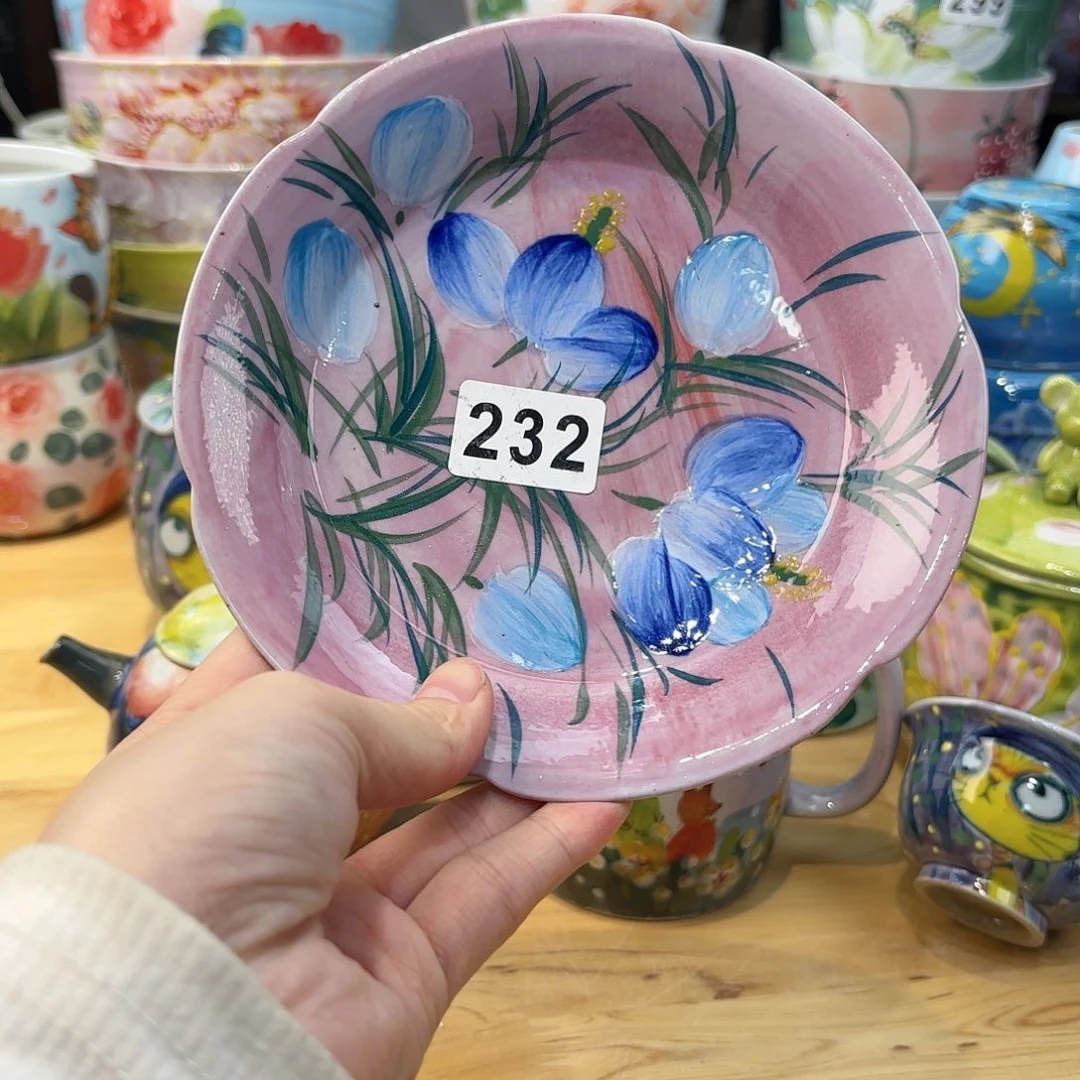 瓷片兔兔嘎啊哈哈哈啊