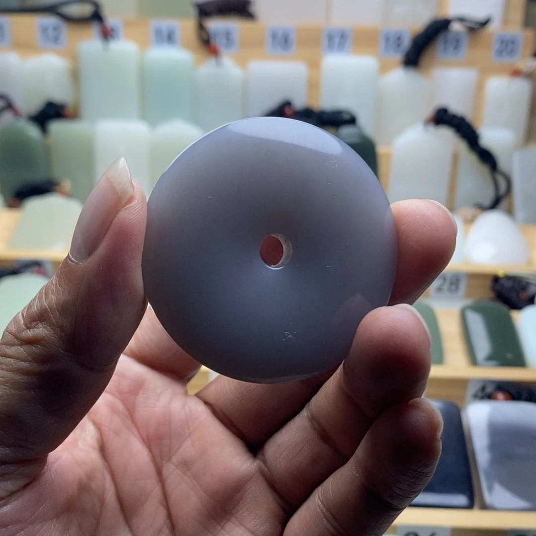 未镶嵌和田玉挂件