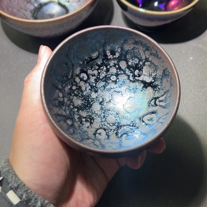 茶盏我们是有共同话题就