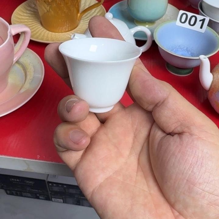 景德镇陶瓷手工制作