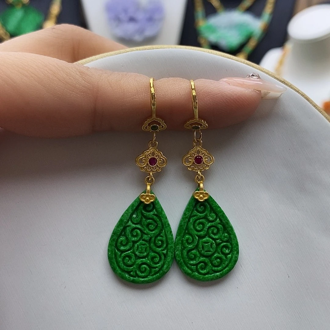 翡翠耳饰未镶嵌天然