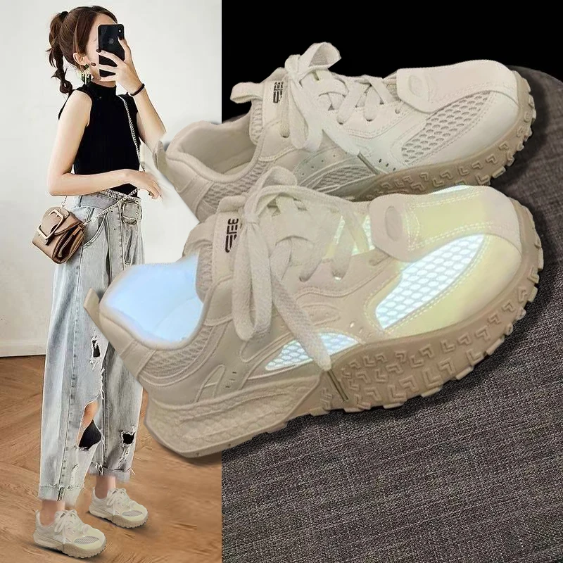 夏季网面透气运动鞋女2025新款小众百搭老爹鞋子休闲厚底德训板鞋