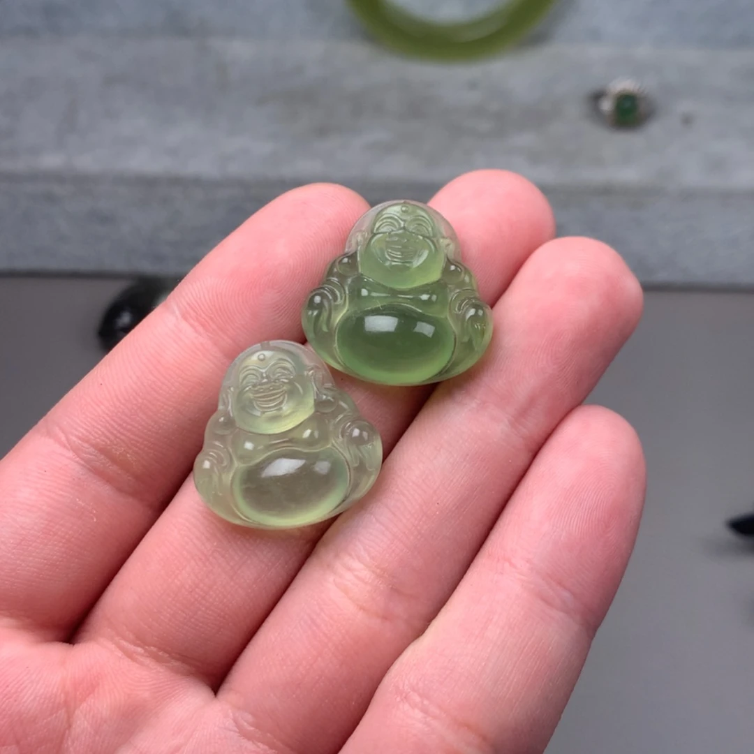 【闪购商品】未镶嵌蛇纹石玉岫玉