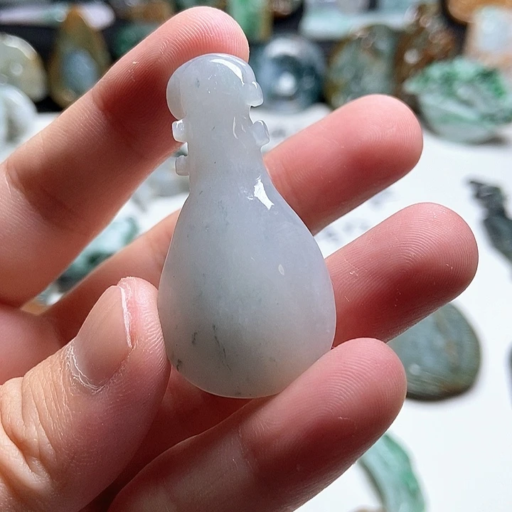 翡翠未镶嵌颈饰翡翠a货