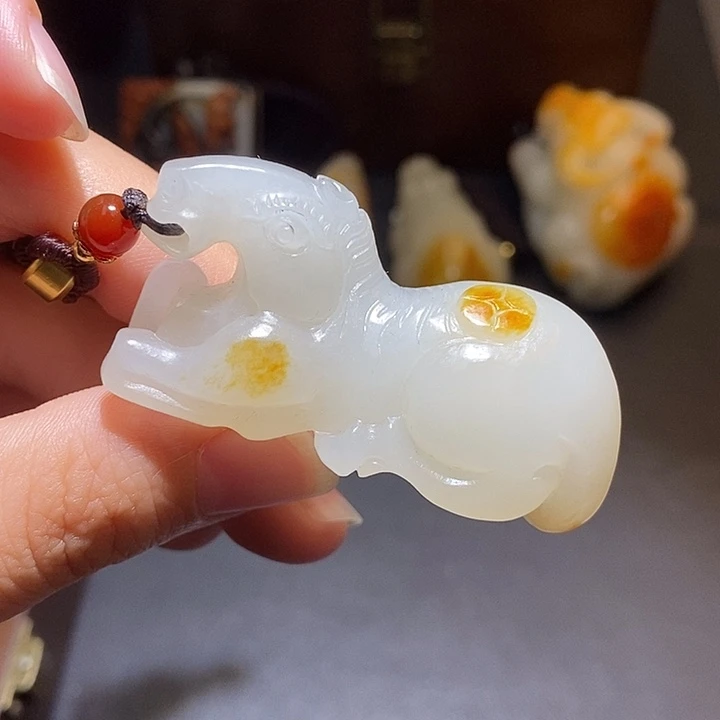 未镶嵌和田玉挂件