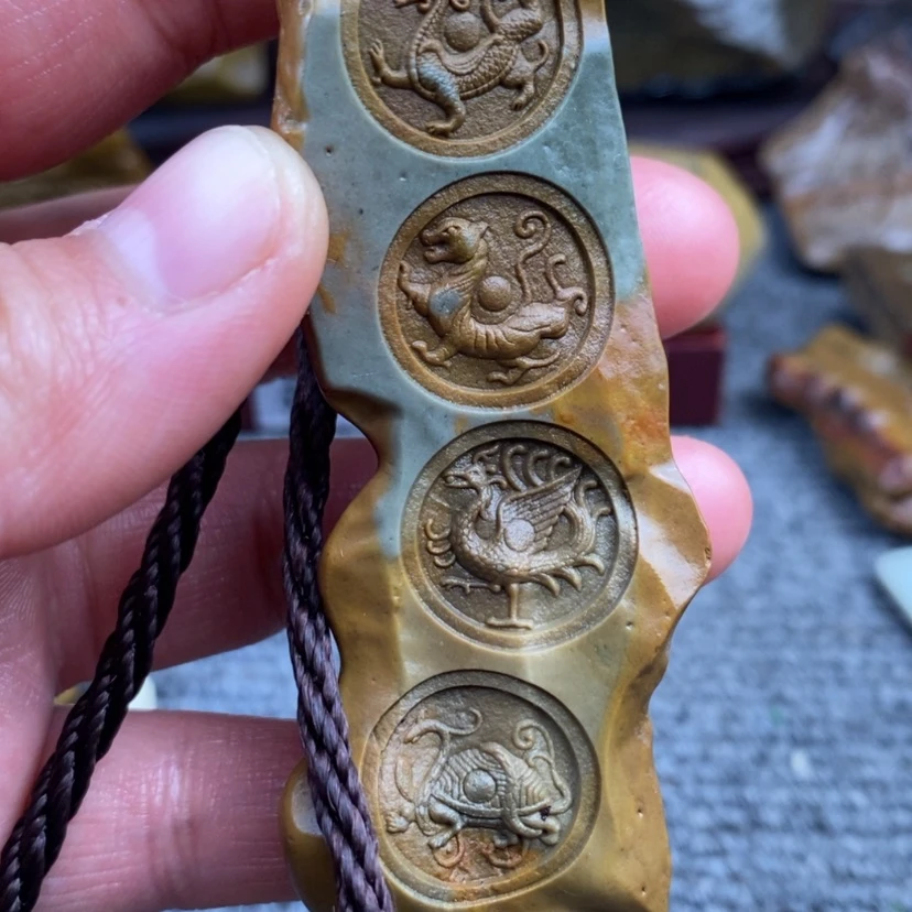 【闪购商品】原石雕刻手把件