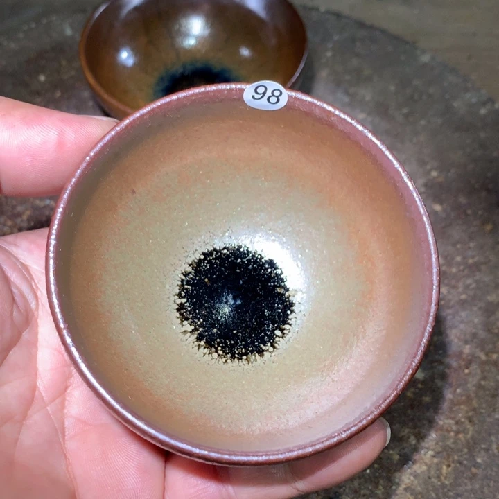 茶盏细看这支公屏上说98