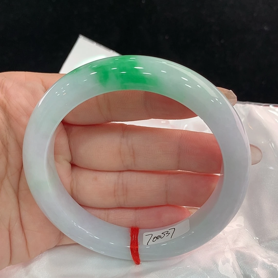 【闪购商品】翡翠手镯未镶嵌63，62/63